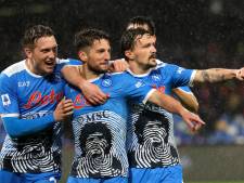 Napoli alleen aan kop in Serie A dankzij wereldgoals Mertens op Maradona-avond
