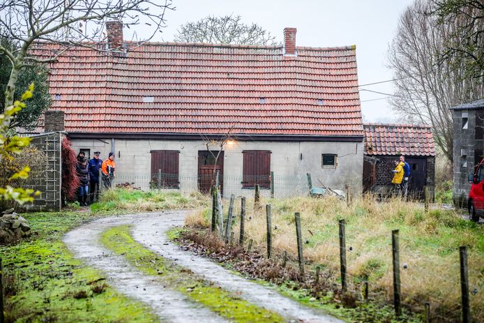 Politie en de Cel Vermiste Personen gaan opnieuw op zoek rond de woning van Gilbert Verplancke.
