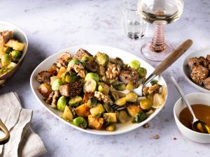 Wat Eten We Vandaag: Spruitjes en knolselderij roerbak