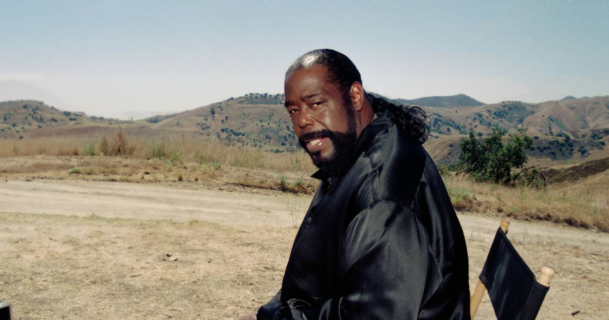 The Turbulent Road to Fame: Barry White’s Journey from Crime to Success