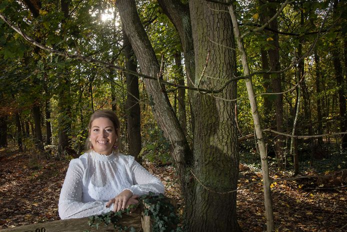 Tessy Willems begeleidt singles in Eindhoven in het vinden van een partner.