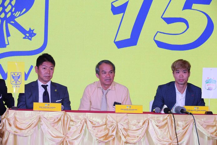 STVV trok voor de transfer naar Vietnam en organiseerde in Ho Chi Minh een persconferentie over de huurovereenkomst.