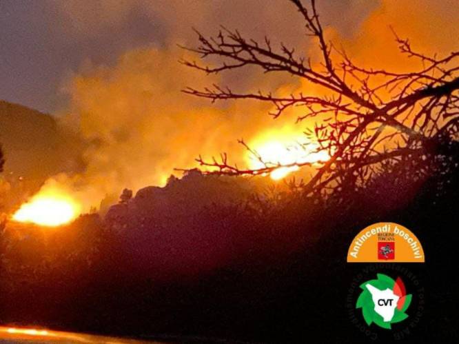 Honderden mensen geëvacueerd vanwege bosbrand op Italiaans eiland Elba