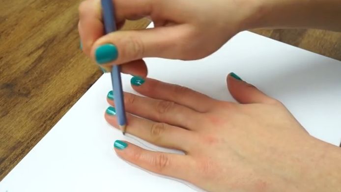 Zo Teken Je Snel Je Hand In 3d Het Leukste Van Het Web Hln Be