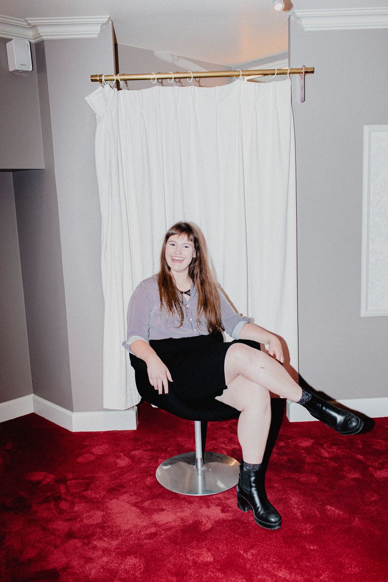 Eline Van Hooydonck : ‘Ik heb pas vorig jaar ontdekt dat ik ook anders kan klaarkomen, en ik vond dat echt mindblowing.’ Beeld Daniil Lavrovski