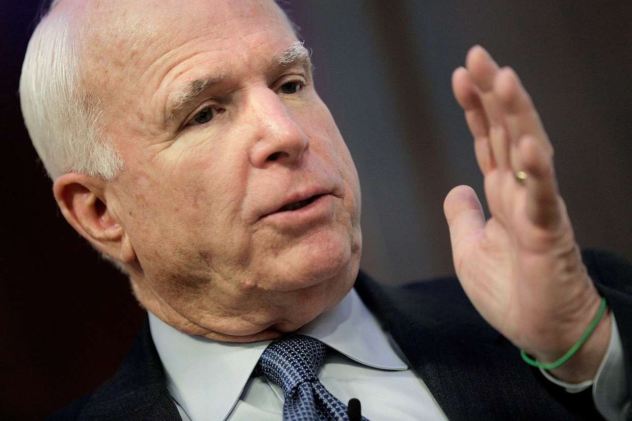 Volgens John McCain, zelf in Vietnam gemarteld, levert foltering alleen maar slechte informatie op. Beeld afp
