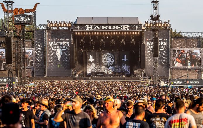 Tussen 2 en 4 augustus bezochten ongeveer 70.000 fans van heavy metal het Wacken Open Air festival.