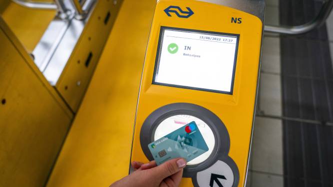 Inchecken met betaalpas vanaf nu ook mogelijk in bussen in provincie Utrecht