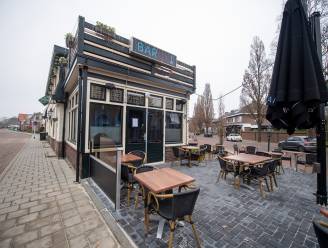 Er gloort hoop voor Wierdens café Bartje: conflict met Heineken opgelost en er is een nieuwe (Almelose) eigenaar   