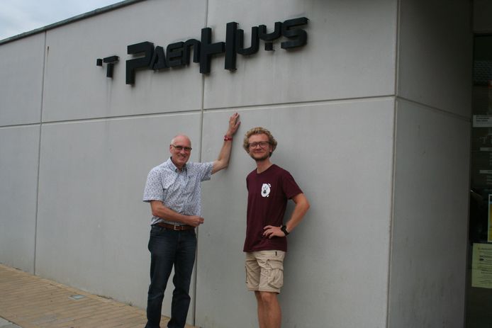 Luc Vandeplas en Yennef Vereycken voor het Paenhuys