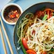 Recept voor populaire spicy papajasalade (Som Tam)