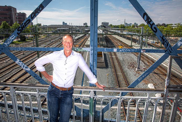 Na de presentatie van zijn plannen om in Zwolle treinen uit Parijs en Londen te laten arriveren, heeft Jan Nabers al veel medestanders weten te verzamelen.