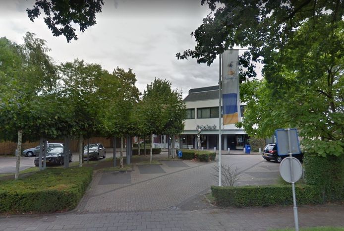 Het Rabokantoor aan de Wilhelminalaan in Raamsdonksveer.