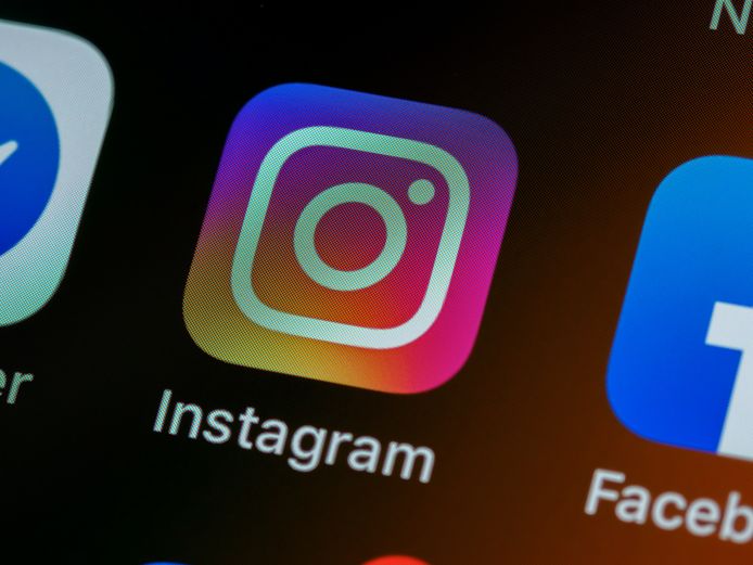 Ook “recente updates voor apps van derden” zouden zorgen dat het apparaat overbelast wordt. Onder meer Instagram wordt genoemd.