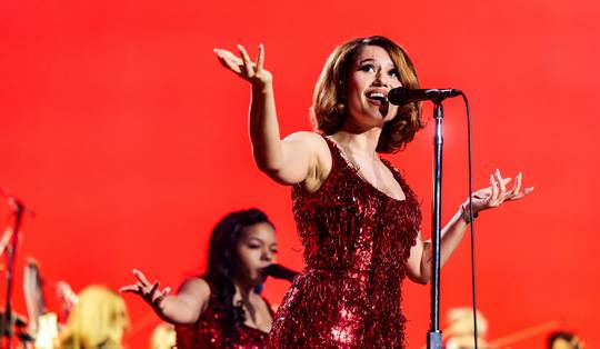 Het zingende familie-imperium van Raye strijkt neer in Antwerpen: ‘Als baby ademden wij al muziek’