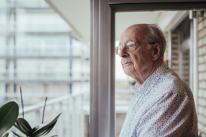 Professor-emeritus Roland Van der Elst, ofwel ‘de man die zijn volk leerde beleggen’, legt uit hoe je zelf een aanvullend pensioen opbouwt.