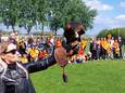 Koningsdag Hooge Zwaluwe in 2022: een roofvogelshow op de velden van HZ'75.