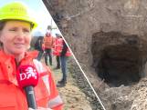 ProRail gestart met uitgraven dassenburcht onder het spoor
