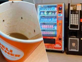“Dokters zeggen dat ik geluk gehad heb”: jongedame (21) op intensieve zorg nadat ze koffie met insecten dronk op luchthaven van Mallorca
