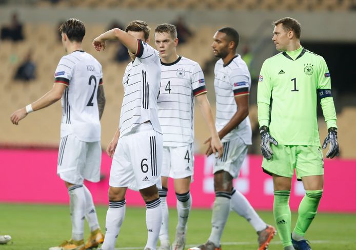 Duitsers Zijn Wel Klaar Met Joachim Low Buitenlands Voetbal Ad Nl