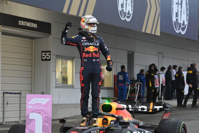 Vrijgevig Afbreken kas Max Verstappen toch voor tweede keer wereldkampioen na verwarring over  punten in Japan | Formule 1 | AD.nl