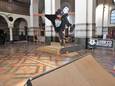 De Paterskerk in Halle moet in de toekomst een ontmoetingsplek worden en werd eerder al eens omgevormd tot indoor skatepark.
