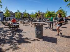 Bemiddelaars om problemen tussen marktkooplui en horecaondernemers op Marktplein op te lossen