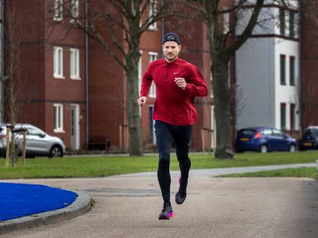 Jeffrey rent voor zijn stilgeboren zoon: ‘Niks vergeleken met de pijn die mijn vrouw doorstond’