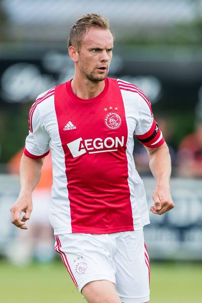 Siem de Jong heeft kwartet voor Ajax en PSV compleet