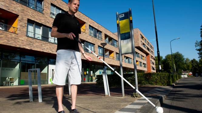 Henry start petitie om schrappen buslijnen in Apeldoorn te voorkomen: ‘Mensen raken hun zelfstandigheid kwijt’