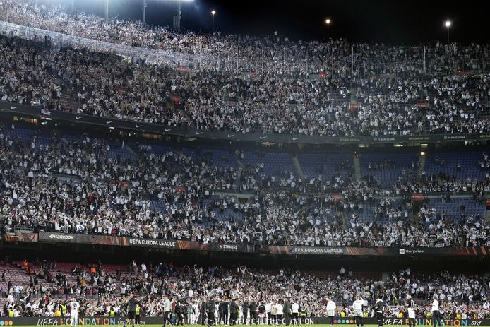 Le Barça éliminé dans son Camp Nou devant 30.000 supporters visiteurs:  “Cela n'aurait jamais dû arriver” | Football étranger | 7sur7.be