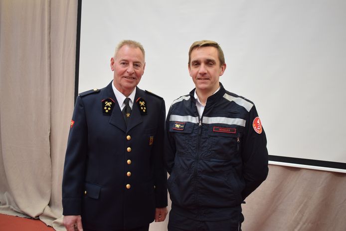 Luc Van Hoof (links) met zijn opvolger Dave Schols.