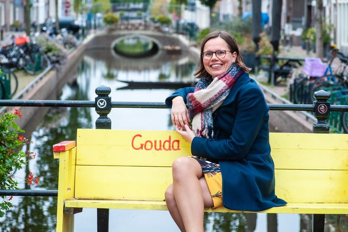 Mirjam Bikker is 40 jaar nu lid van de Tweede Kamer en ze was eerder ook lid van de Eerste Kamer en gemeenteraadslid in Utrecht.