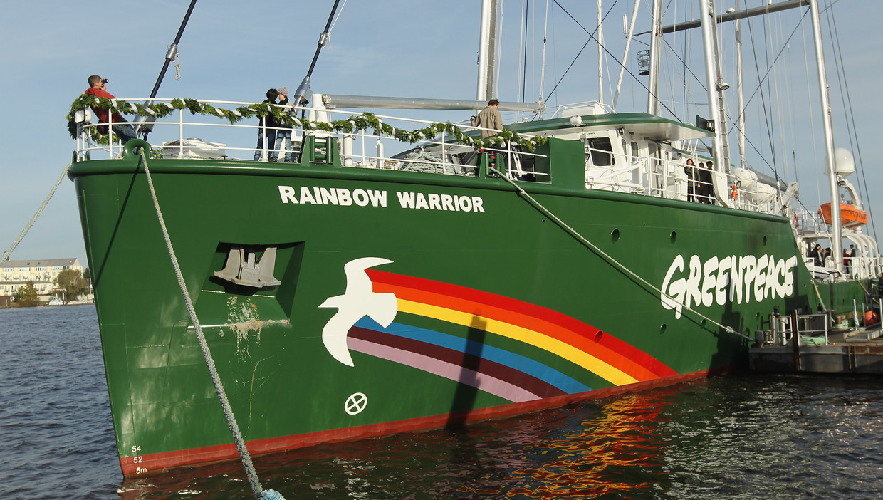 Het Greenpeace-schip de Rainbow Warrior Beeld Getty Images