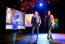 Anouk Kruithof (links) en programmeur Susan Duwel.