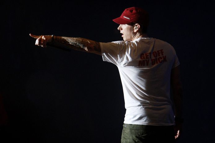 Eminem tijdens een concert in 2016.