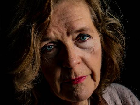 Afstandsmoeder Trudy uit Epe blijft strijden tegen ‘systeem van uitsluiting en onderdrukking’ van de Staat