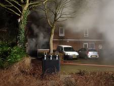 Zeer grote brand in Eibergen: tientallen bewoners kunnen niet thuis slapen, 1 persoon met ladder gered