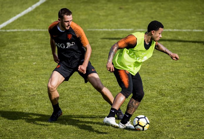 Stefan de Vrij (links).