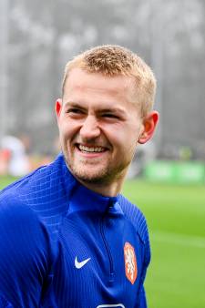 De Ligt en Verbruggen terug bij Oranje na virusinfectie, De Vrij en geblesseerde Geertruida naar huis