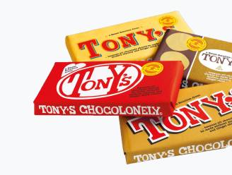 Tony’s Chocolonely maakt 4 ‘lookalike’-repen van bekende chocolademerken om wantoestanden aan te klagen