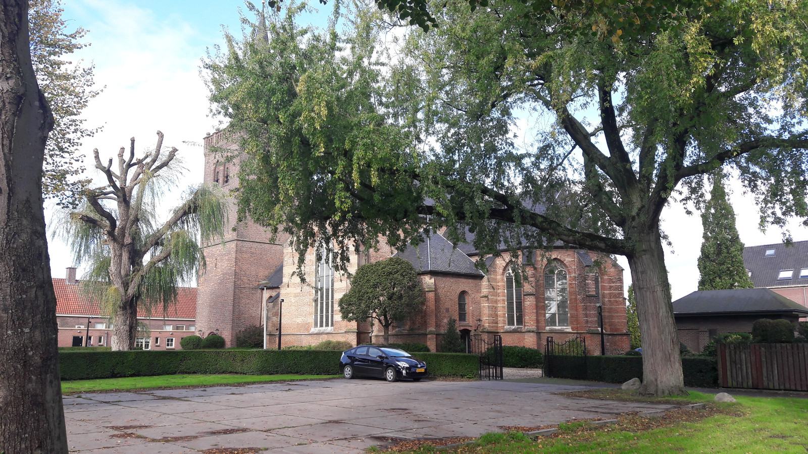 Ds Van De Kamp Opheusden Stilte en pijn in Opheusden: ‘Je mist de wèèrmte van de kerk en van de