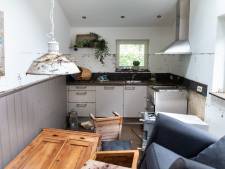 Paul en Corriene zwommen hun huis uit: ‘Deur ging niet open door al het water dat ertegenaan stond’