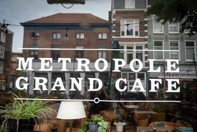 Grandcafé Metropole gaat verder met een nieuwe eigenaar.