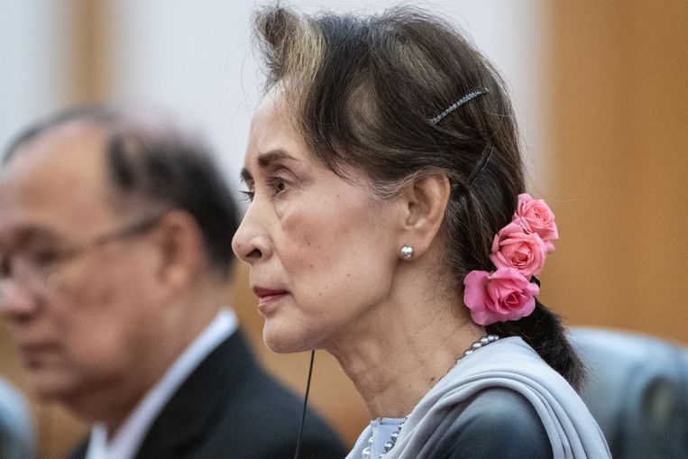 Aung San Suu Kyi won met overtuiging de verkiezingen.  Beeld Getty Images