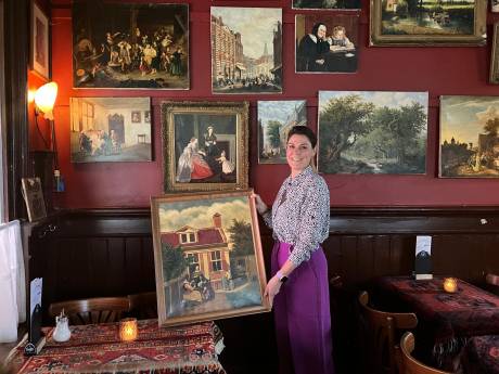 Maryke hangt Enschedees oudste café vol met kunst van overgrootvader: 'Horen niet op zolder'