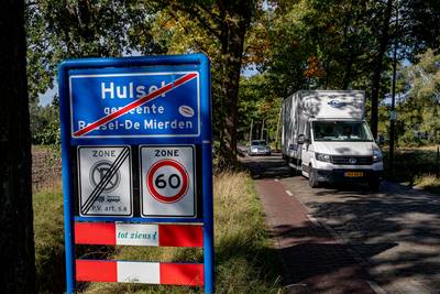 Dorpsraad Hulsel verrast om uitstel reconstructie van Vooreind en Willibrordlaan: ‘Er moet hier spoe