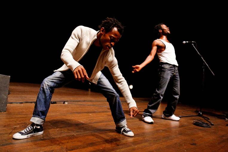 Werk van Faustin Linyekula was eerder al te zien in de KVS tijdens het Congo Festival.  Beeld Agathe Poupeney
