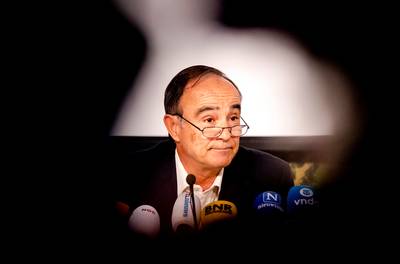 Oud-minister Bot: Nederland had schandelijke rol in zaak Julio Poch