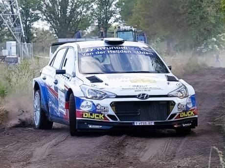 ‘Vlijmscherp’ Koreaans duel om eindzege ELE Rally gewonnen door de oudste Hyundai: ‘Goed karretje’